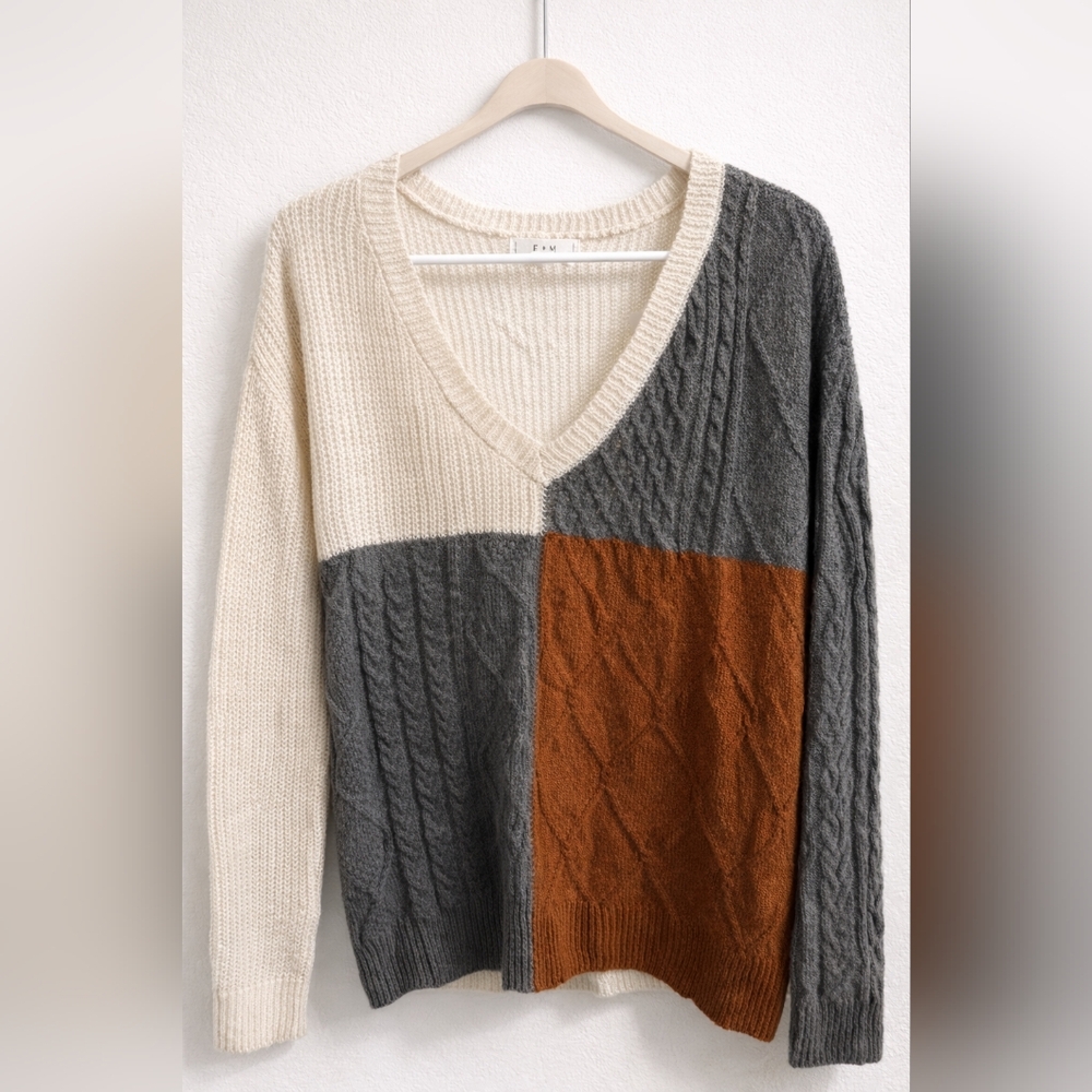 Colorblock Cable-Knit V-Neck Sweater in Cream, Gray & Rust Brown
